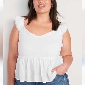 Old Navy Fitted Flutter Sleeve Smocked Top In White Size 3X NWOT